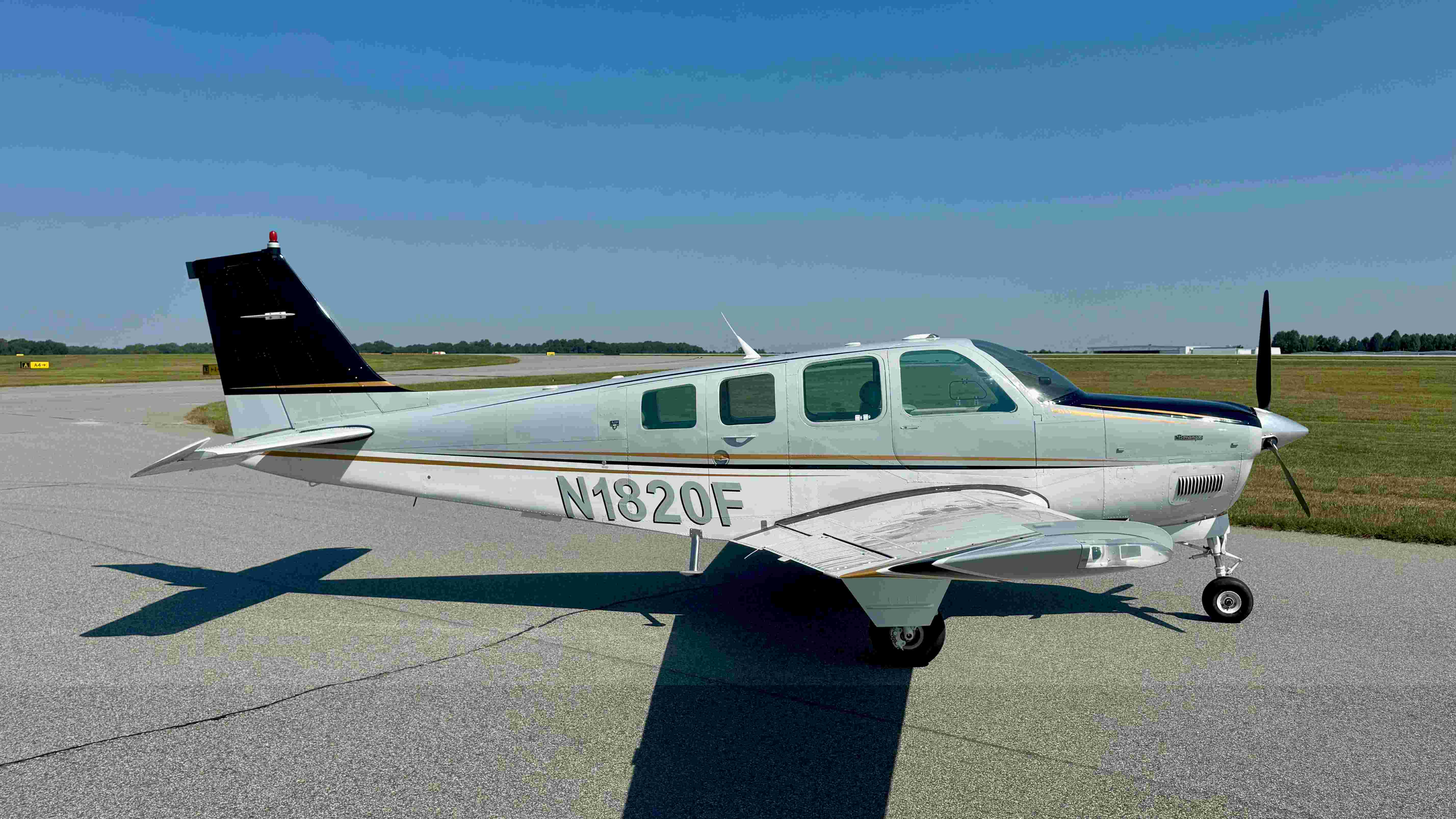 バナーナン N75DD 1987 A36 Bonanza, Serial No. E-2365 for Sale | Carolina Aircraft